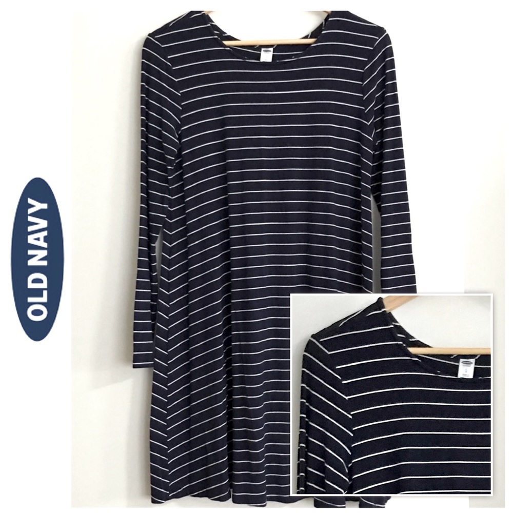 Old Navy Jersey Swing Dress size L, navy/white stripes, excellent condition